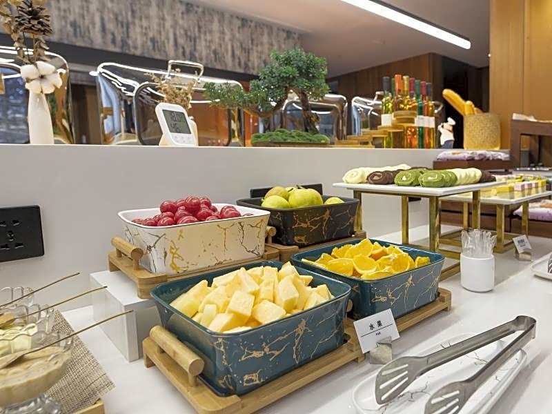 GreenTree Eastern Hotel Suzhou Dushu Lake Yinshan Lake Guoyuan Road Metro Station