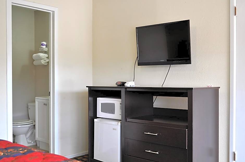Andrews Motor Inn
