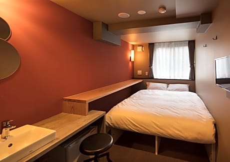 Double Room with Shared Bathroom