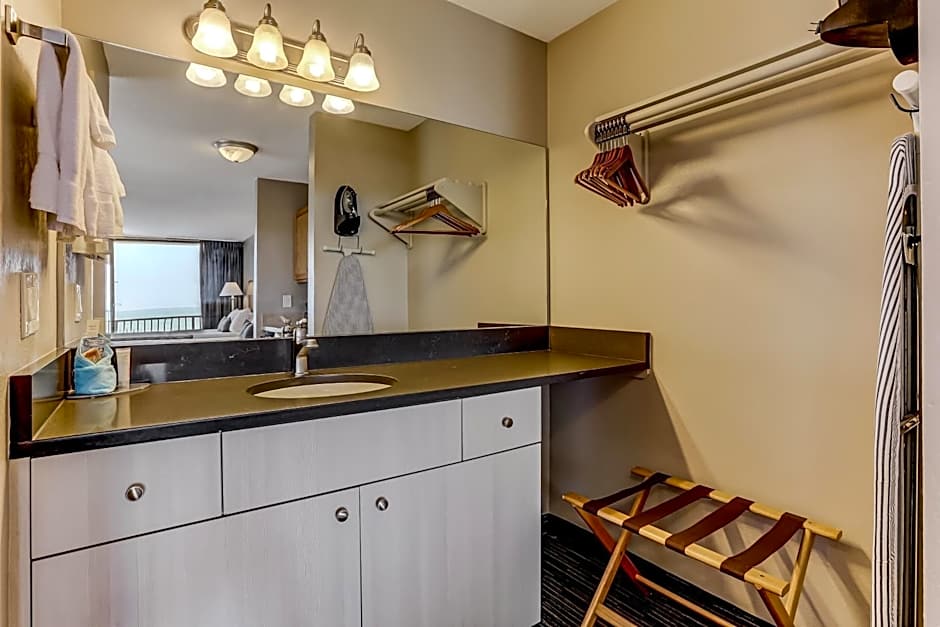 Beachside Motel - Amelia Island