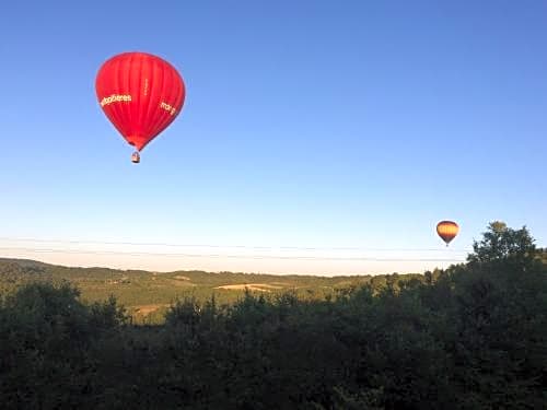 Les Trois Collines