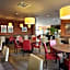 Expo Hotel