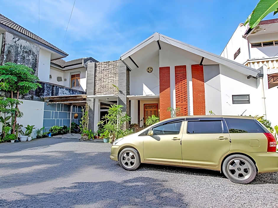 Ndliman House near UGM Jogja Mitra RedDoorz