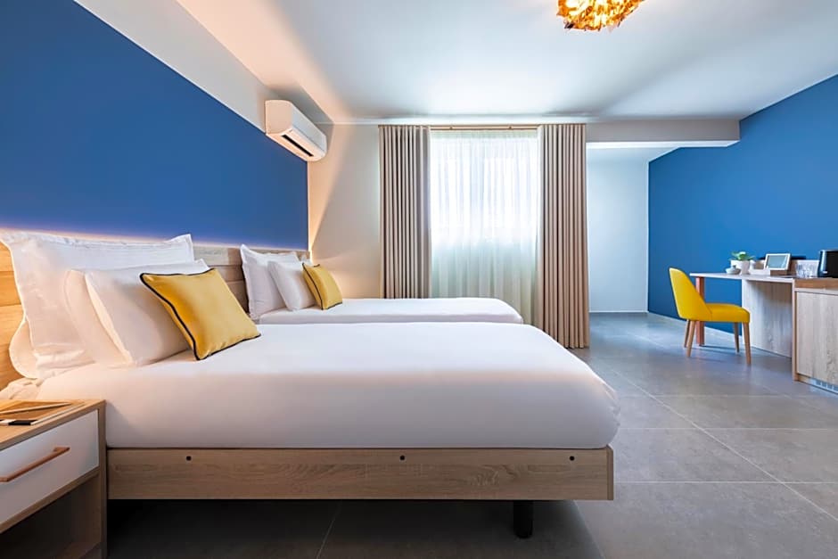 Antoniel Suites
