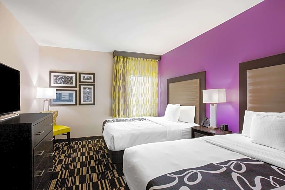 La Quinta Inn & Suites by Wyndham McAllen Convention Center