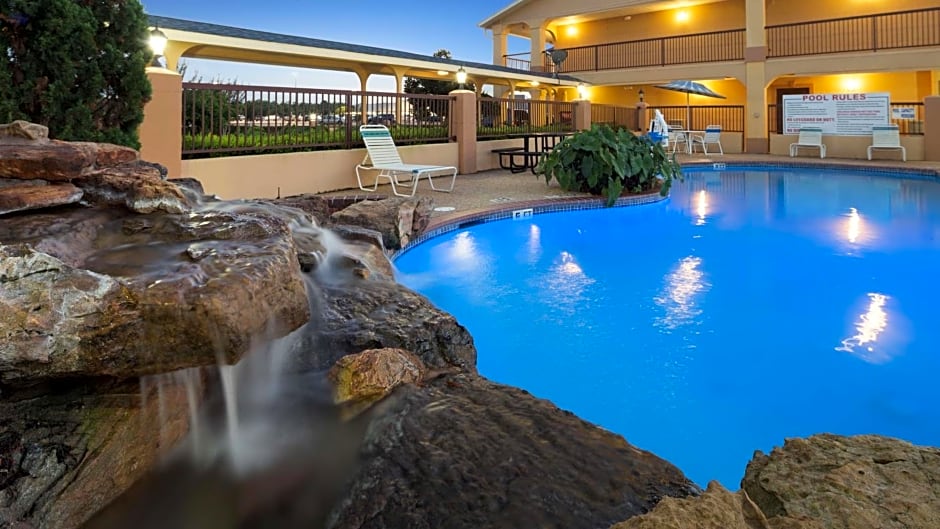 Best Western Angleton Inn