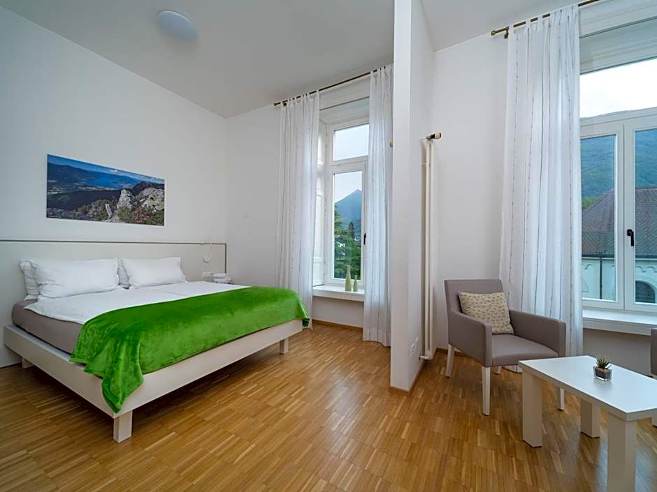 Business Center IN Villa