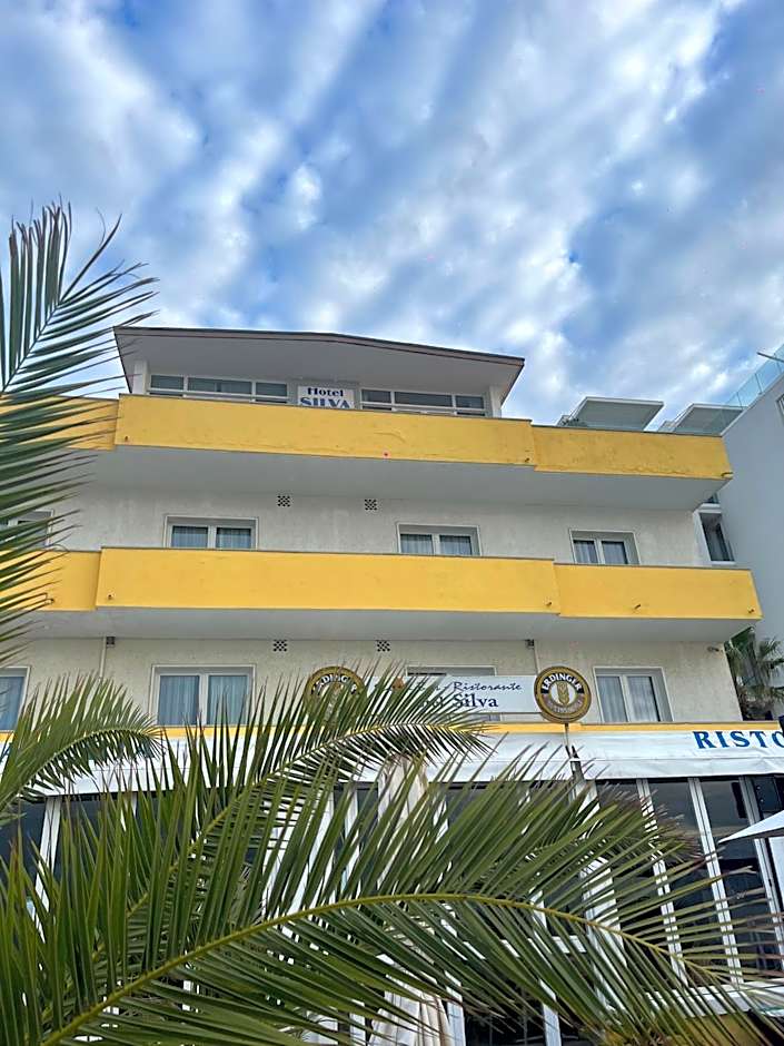 Hotel Silva Frontemare PARK & BEACH-PLACE INCLUDED