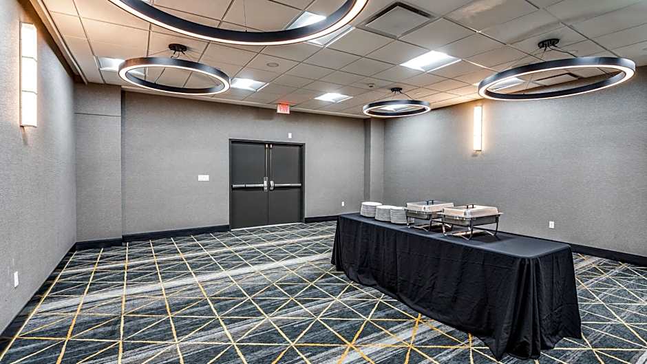 Holiday Inn Dallas Market Ctr Love Field By IHG