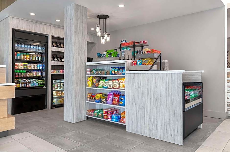 Hilton Garden Inn Denver Airport
