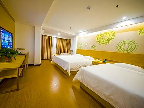 2 Bed Twin Superior Room