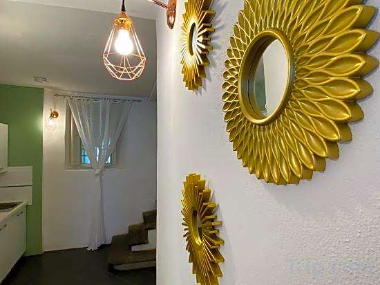 Ororosa Lucca City Center Apartment