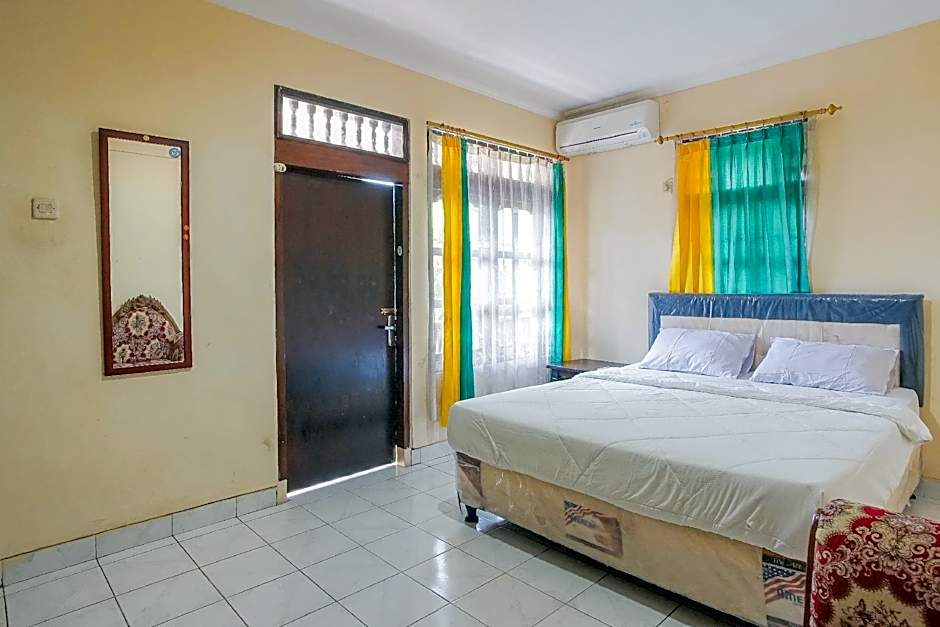 Mahendra Beach Inn