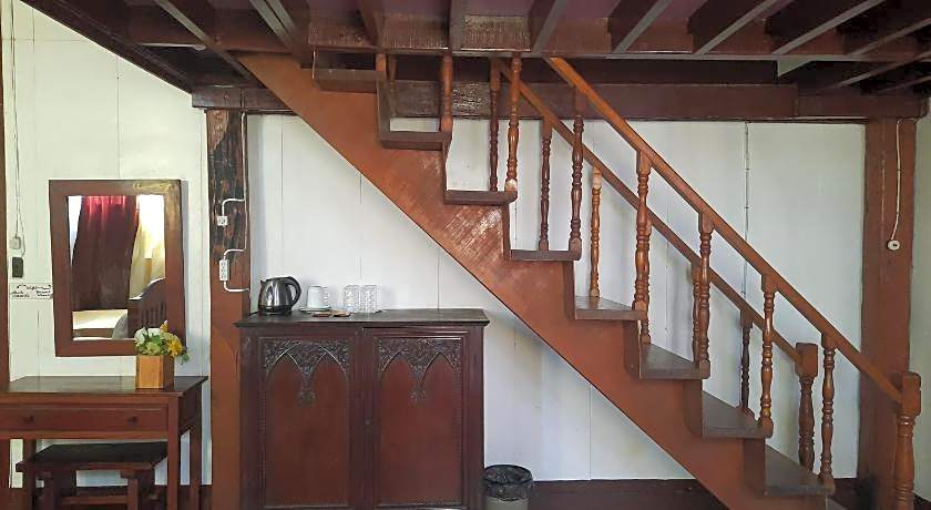 Escolta's Homey Lodge