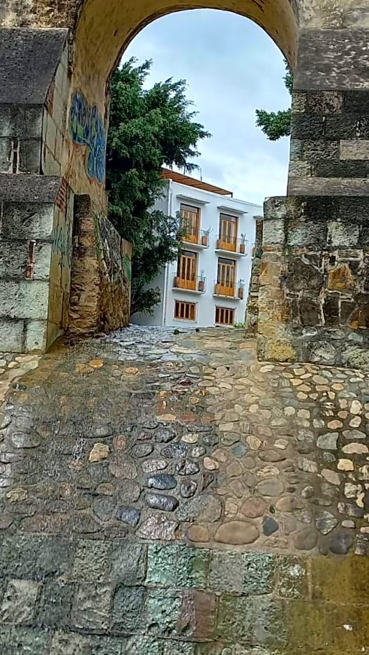 Santa Cecilia Hotel