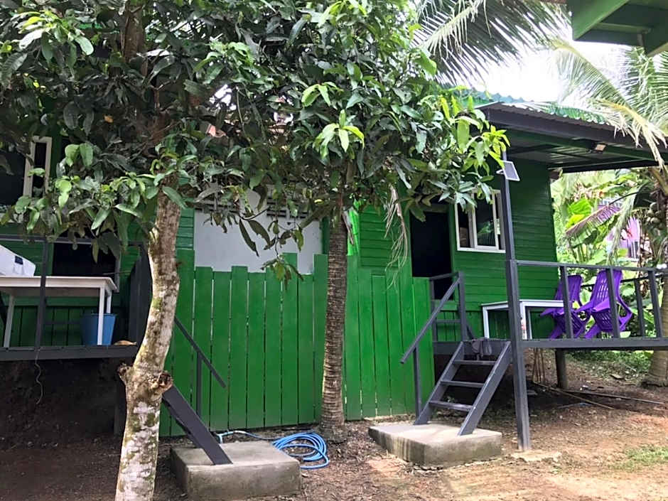 Baan Suan Coconut Ko Yao Noi