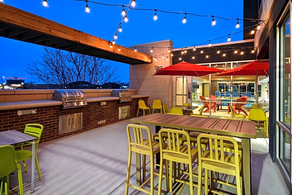 Home2 Suites Wichita Downtown Delano, Ks