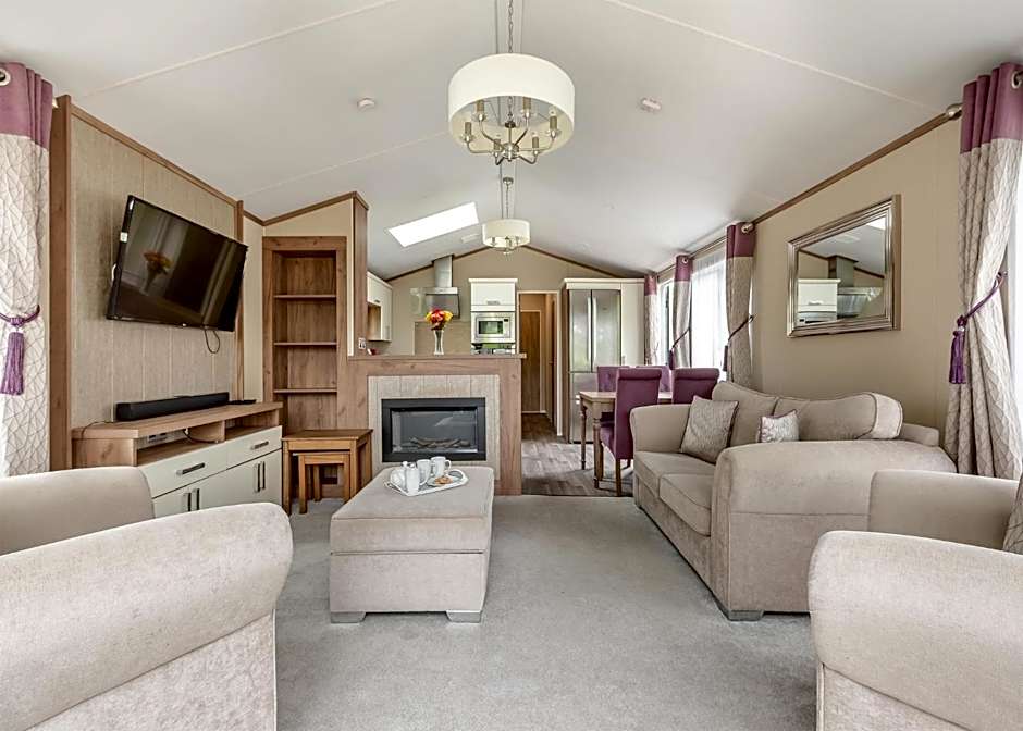 Andrewshayes Orchard Retreat