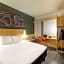 Ibis Queretaro