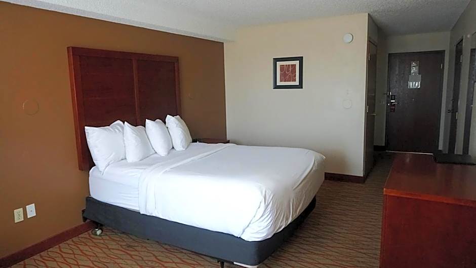 Red Lion Inn & Suites Auburn