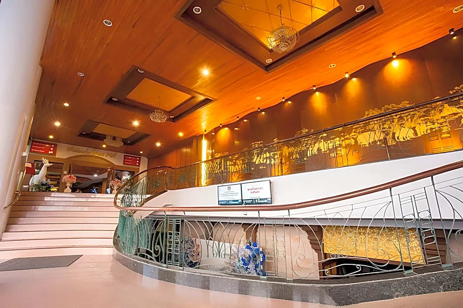 Thongtarin Hotel (SHA Plus)