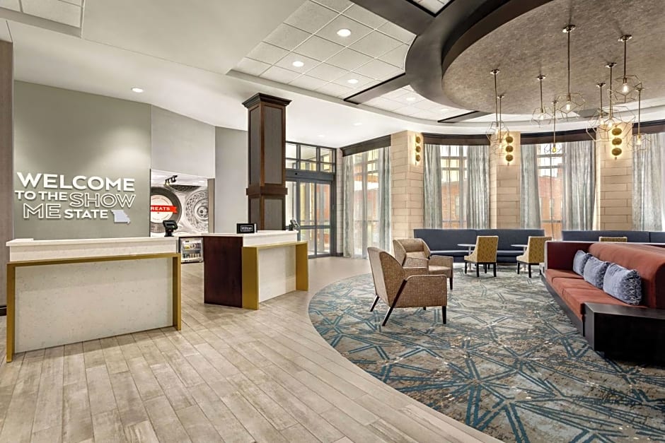 Hampton Inn By Hilton Suites Kansas City Downtown Crossroads