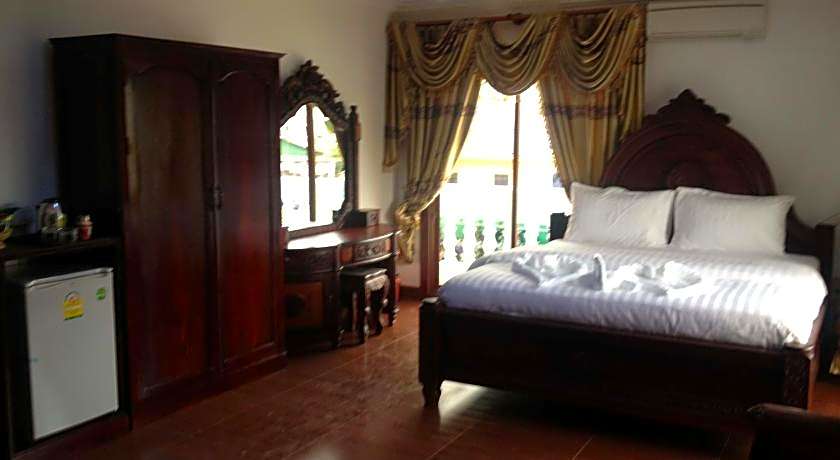 Emerald Bb Battambang Hotel