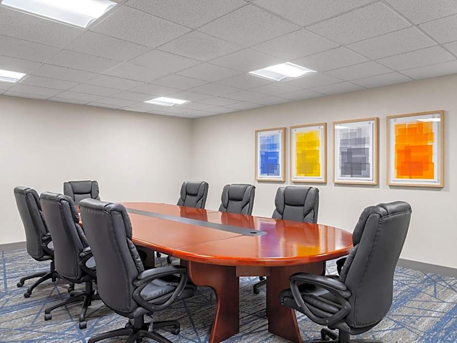 HOLIDAY INN EXPRESS MEADVILLE By IHG