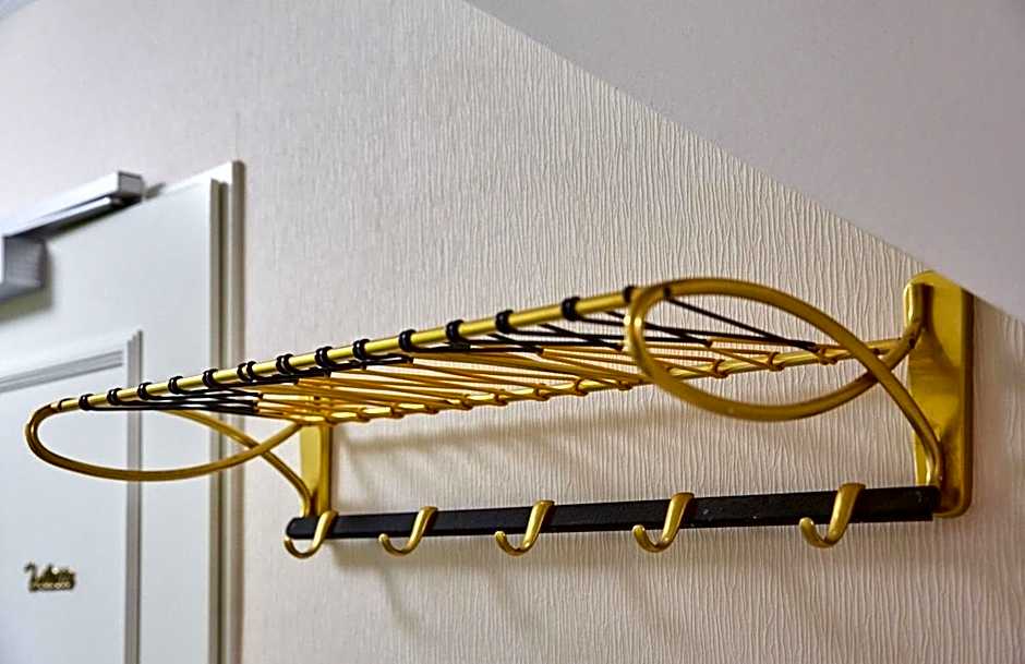 Bernstein Hotel "50`s Seaside Motel"