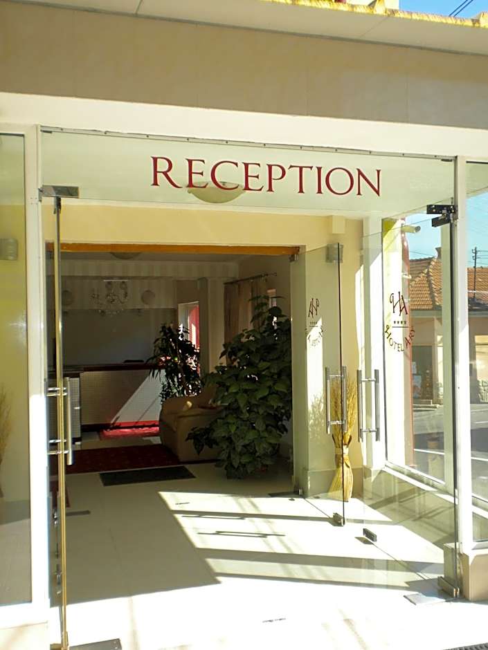 Hotel Ary