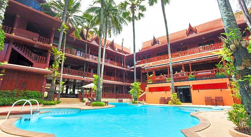 Royal Phawadee Village Patong Beach Hotel (SHA Plus)