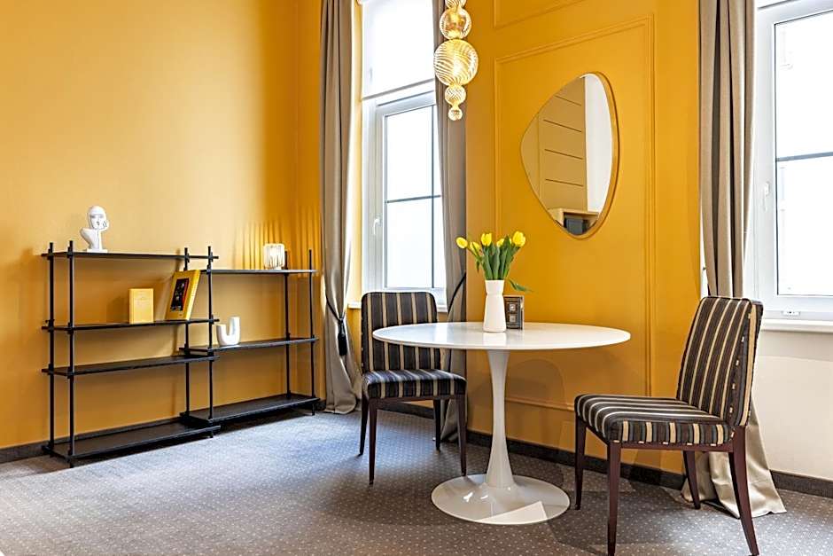 HiLight Suites Hotel