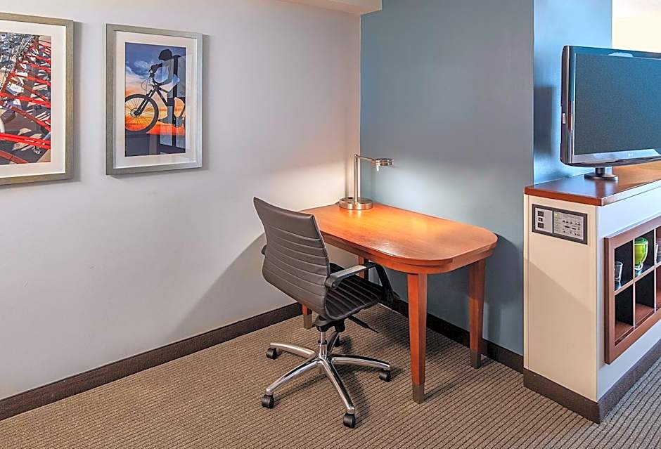 Hyatt Place Madison Downtown