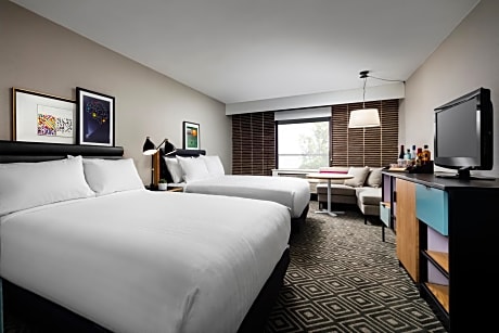 Deluxe Queen Room with Two Queen Beds