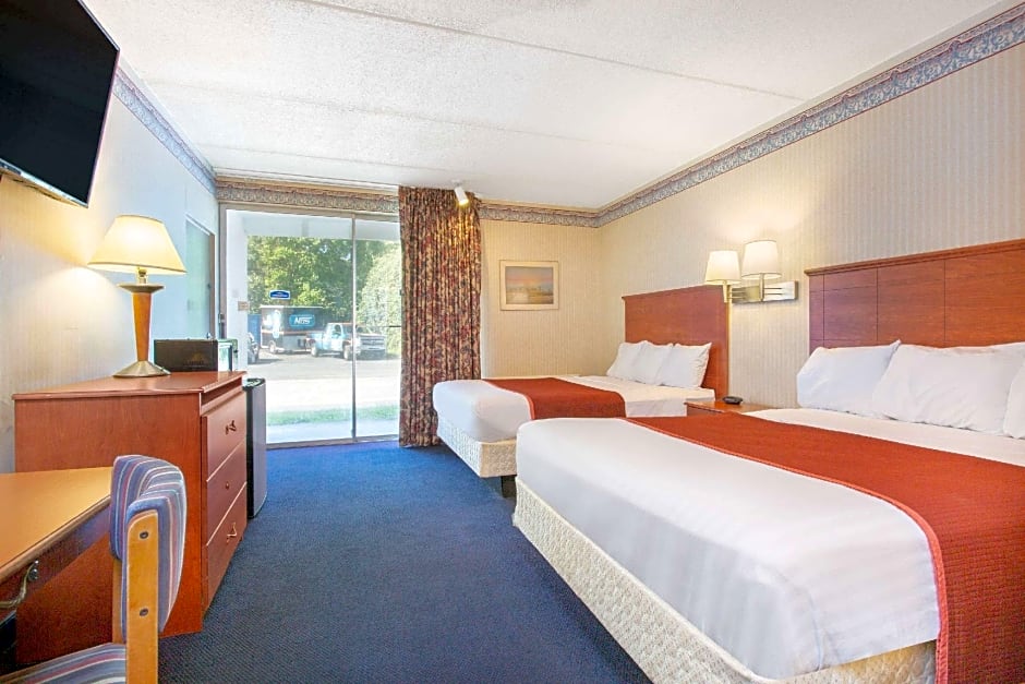 Howard Johnson Harrisburg – Harrisburg, PA