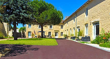 Jardin d'arcy - chambres d'hôtes avec piscine et SPA