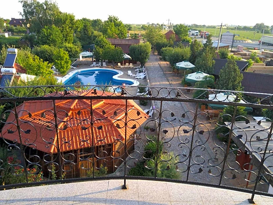 Lotca Fermecată - Lotka Fermecată