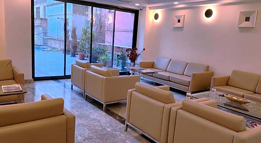 Shishly Palace Hotel