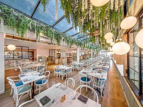 Mercure Brisbane King George Square Hotel