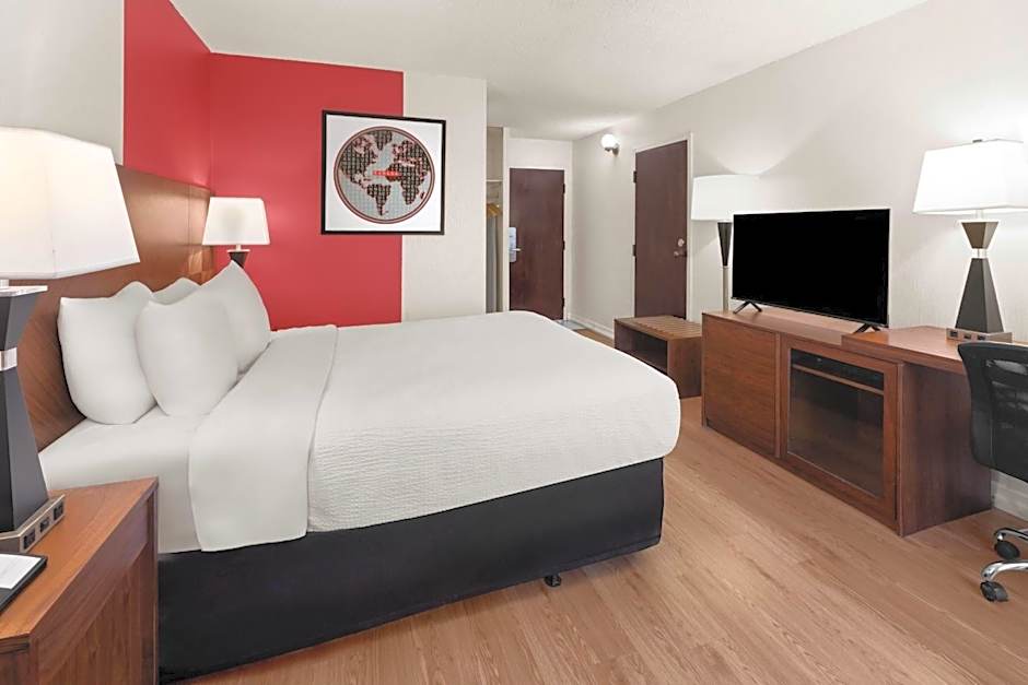 Ramada by Wyndham Arnprior