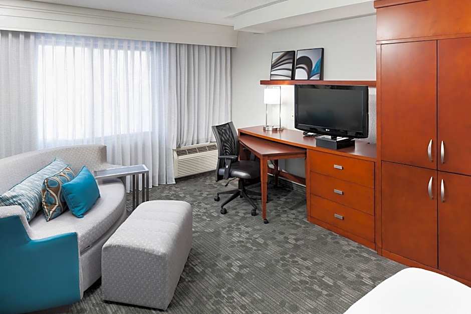 Courtyard by Marriott Hattiesburg