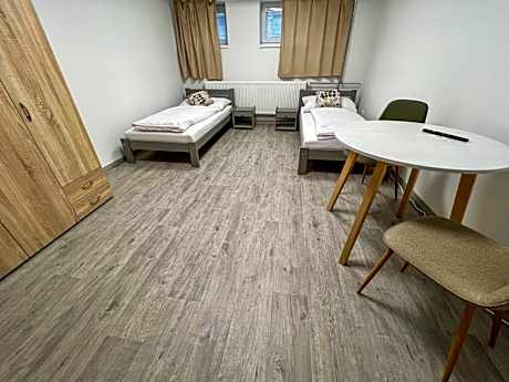 Hostel H18
