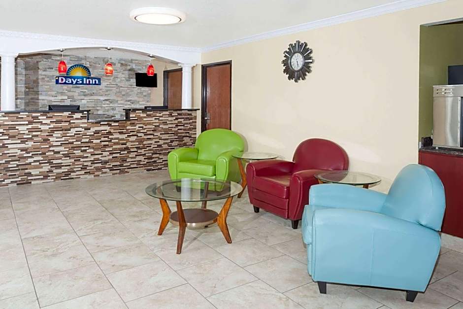 Days Inn by Wyndham Springfield