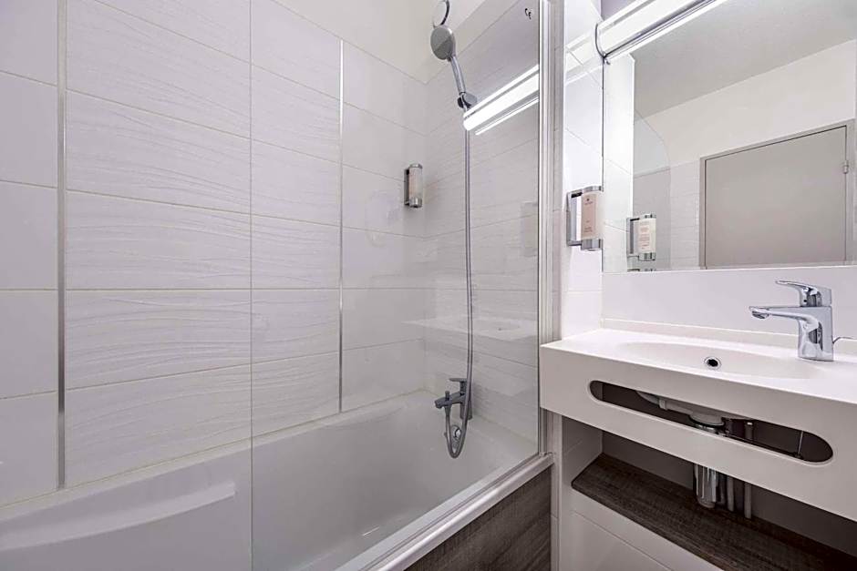 Hotel Le Circuit Le Mans