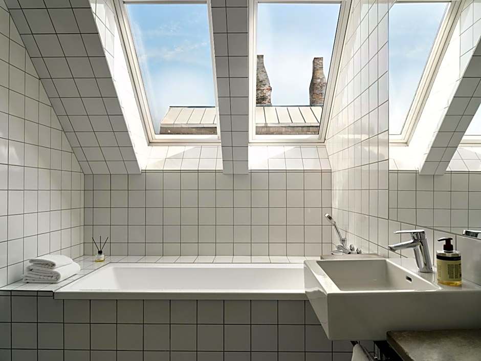 Boutique Hotel SP34