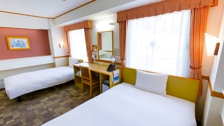 Accesible Twin Room - Non-Smoking