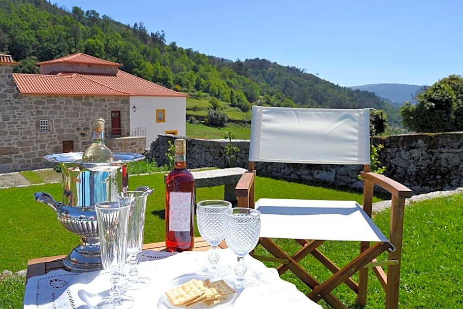 Casa da Portela de Sampriz