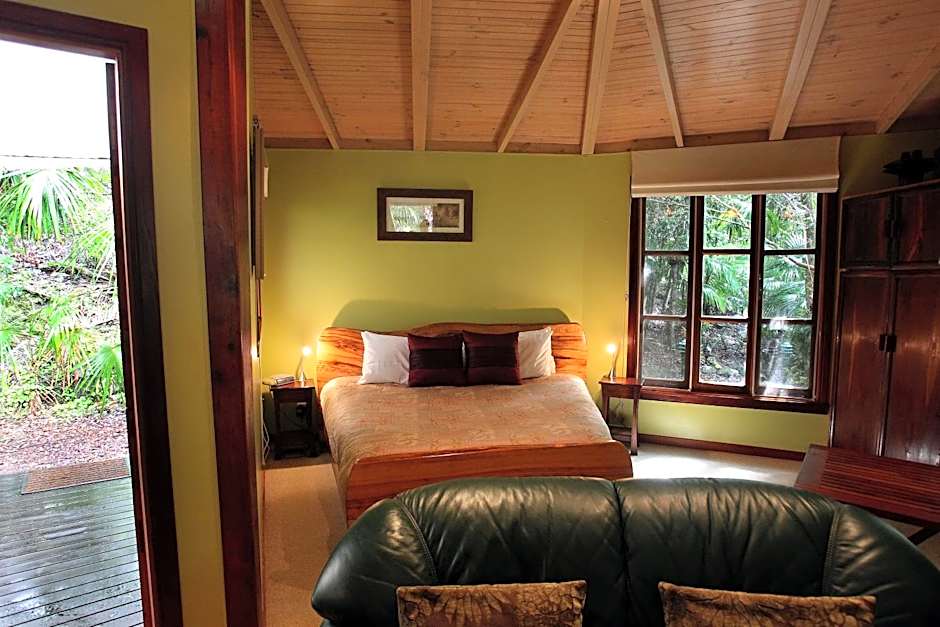 Wollumbin Palms Rainforest Retreat
