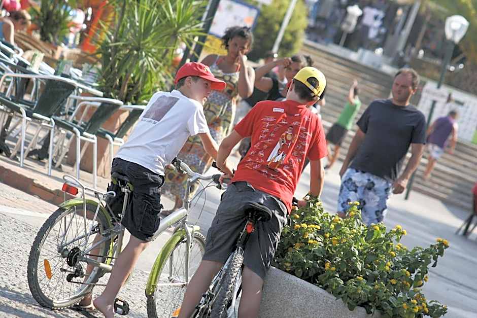 Lagrange Grand Bleu Vacances – Résidence Les Jardins de Neptune