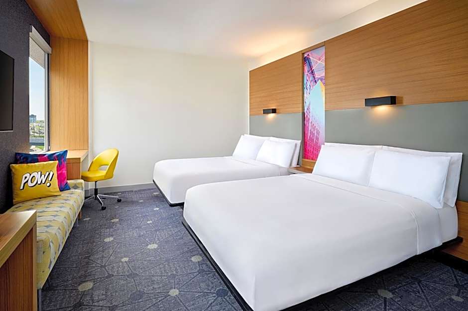 Aloft Montreal Airport
